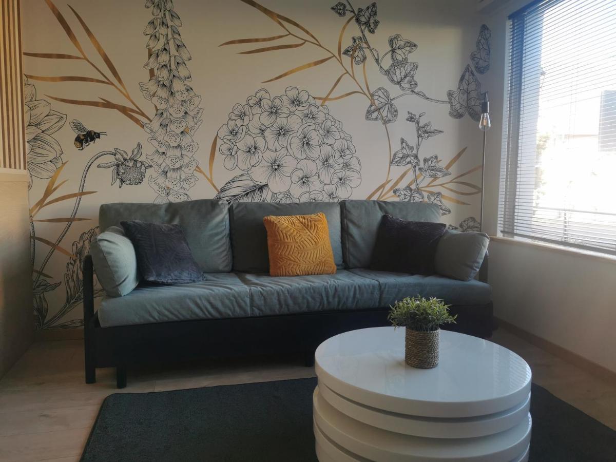 Le Chateau Des Abeilles - Recemment Renove - Proche Centre Village Et Route Des Vins Apartment *